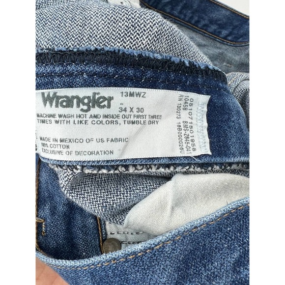 Wrangler Jeans Straight Leg Medium Wash Men's SIze 34/30 - Picture 3 of 7